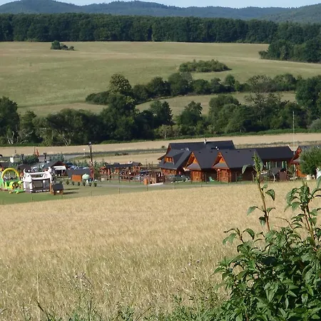 Ubytovanie Koliba Pacho - Zrub Zuzka Feriehus *