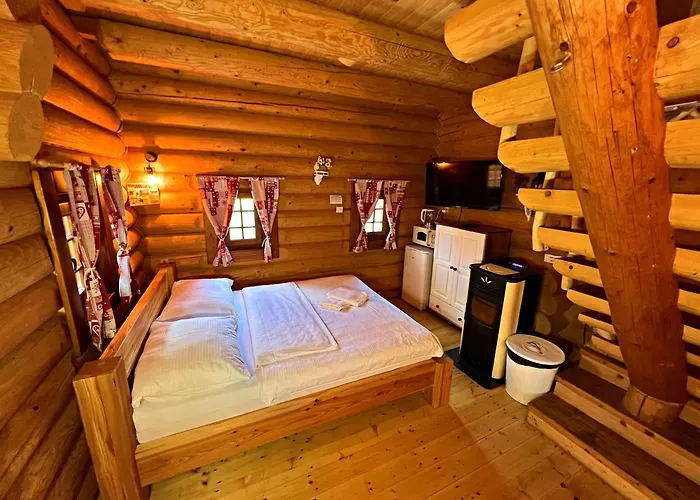 Koliba Pacho - Zrub Zuzka Privigye